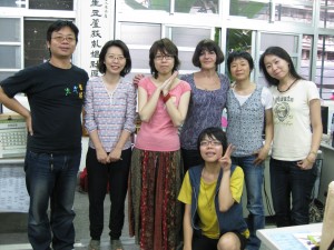 Powpee Lee and staff of Ludi Community University